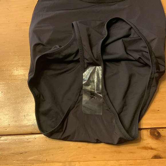 NWT- SKIMS- Scoop Neck One Piece- Onyx- XL - Picture 10 of 10